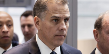 CIA Finds Hunter Biden Laptop. Discovers Way Fucking Embarrassing 1st Draft of Shitty Novel.